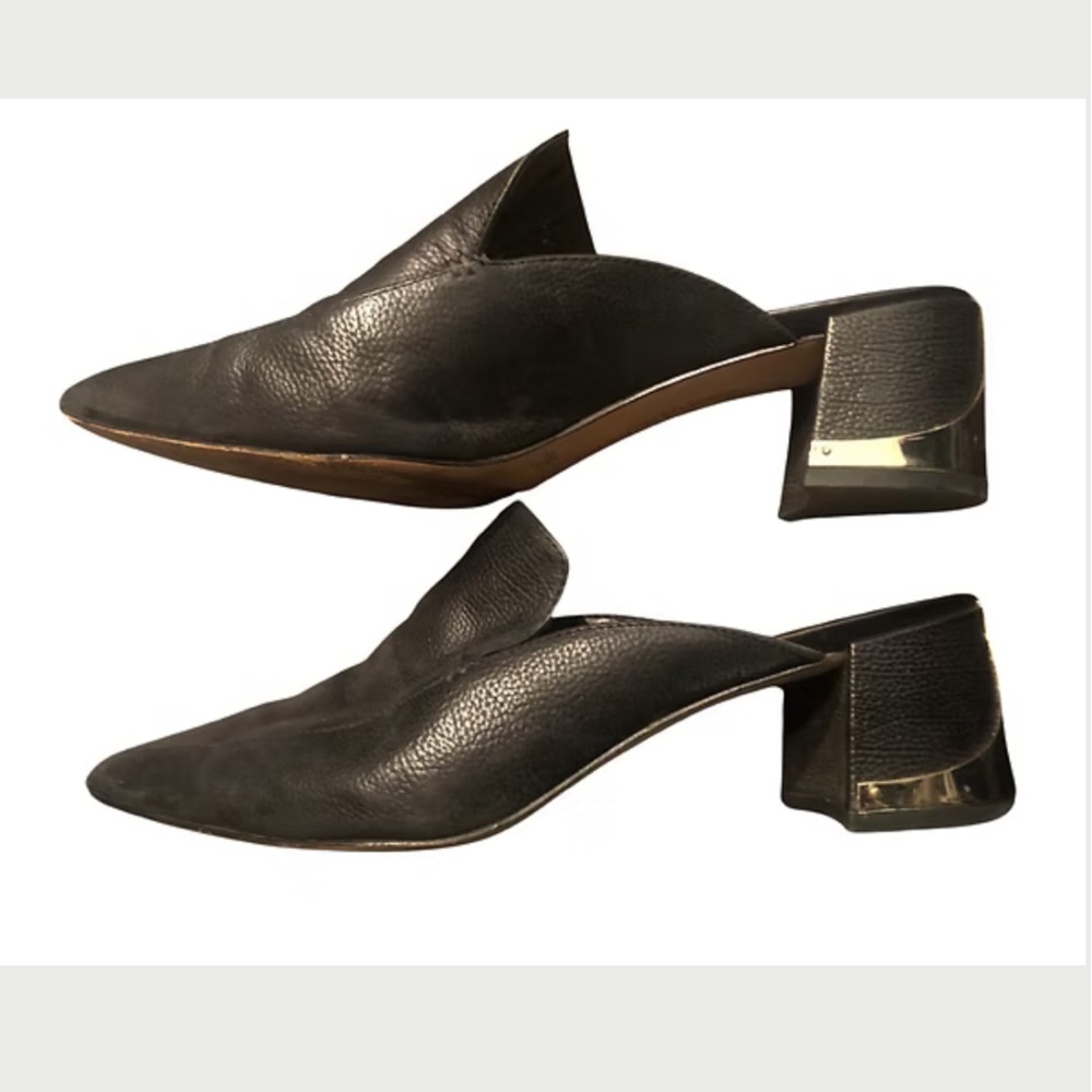 Enzo Angiolini Black Textured Heels